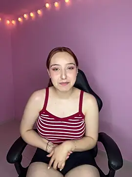 Snapshot of Davne_ chatting on November 27, 2025, 9:04 pm Davne online show from November 27, 2025, 9:04 pm