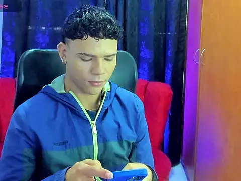 Snapshot of secret_justin7 chatting on November 27, 2025, 11:54 am secret justin7 online show from November 27, 2025, 11:54 am