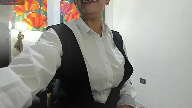 Miss clarepocahose online show from January 16, 2026, 12:58 am