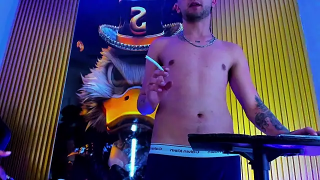 Thegolden boys online show from November 24, 2025, 8:14 am