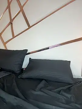 Snapshot of Celeste_Valencia_ chatting on February 20, 2026, 6:19 am Celeste Valencia online show from February 20, 2026, 6:19 am