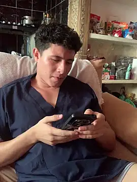 angelxxx95 online show from February 6, 2026, 7:43 pm