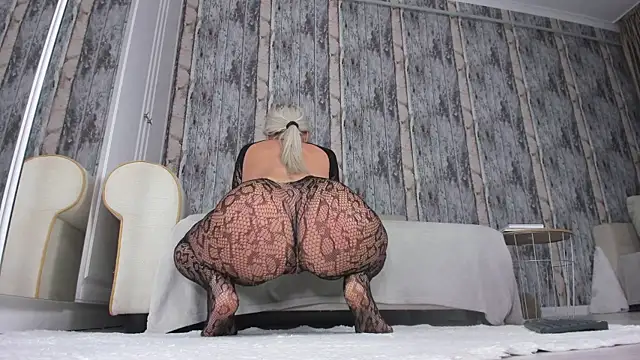 SexyElisabeth online show from October 30, 2025, 4:59 pm