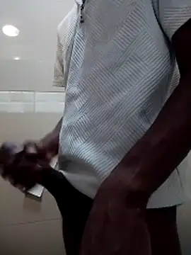 punanibully16 online show from February 6, 2026, 7:32 pm