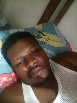 LovelyHughes online show from December 20, 2025, 8:39 am