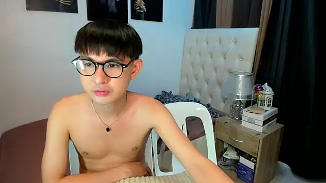 xsianhotcocxx online show from December 2, 2025, 6:42 pm