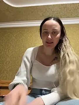 TomilaSi online show from December 5, 2025, 7:23 pm