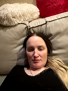 TomilaSi online show from January 5, 2026, 5:27 pm