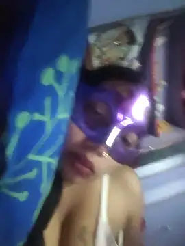 aarti03fb online show from April 11, 2026, 7:45 am