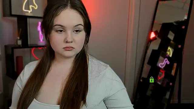 candy flossie1 online show from March 9, 2026, 12:41 pm