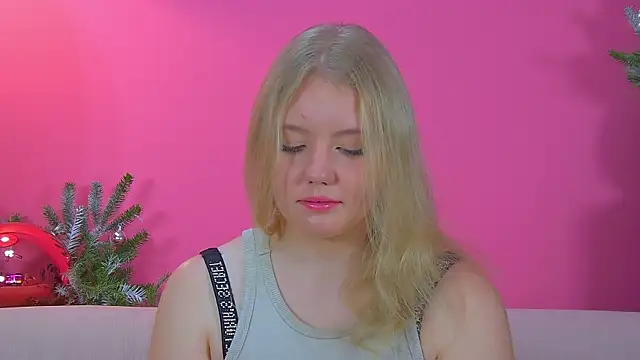 EmilyEvanse online show from December 22, 2025, 6:24 am