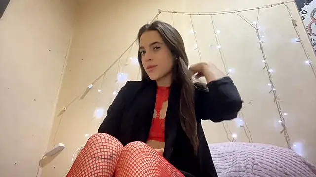 Kerrifan online show from December 1, 2025, 4:02 am