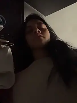 Snapshot of Miia_moonn chatting on December 15, 2025, 11:38 am Miia moonn online show from December 15, 2025, 11:38 am