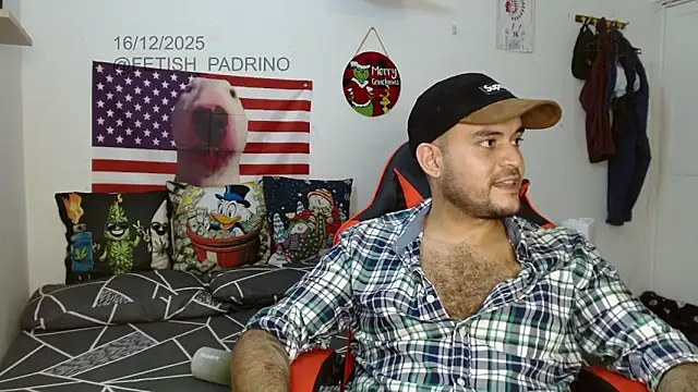 holegape online show from December 17, 2025, 5:23 am