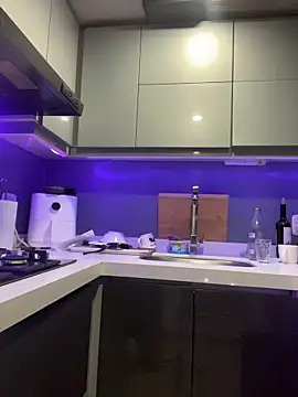 Snapshot of SaraAndrade_ chatting on February 18, 2026, 10:44 am SaraAndrade online show from February 18, 2026, 10:44 am