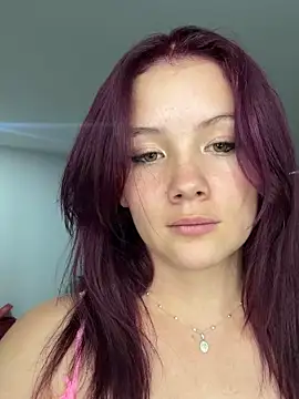 Snapshot of julse__ chatting on March 3, 2026, 9:55 pm julse online show from March 3, 2026, 9:55 pm