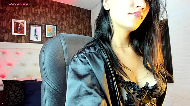 katty  collins online show from December 14, 2025, 10:26 pm