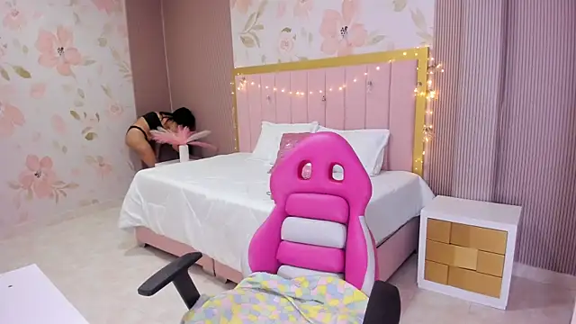 Snapshot of carol_69 chatting on December 1, 2025, 11:55 am carol 69 online show from December 1, 2025, 11:55 am