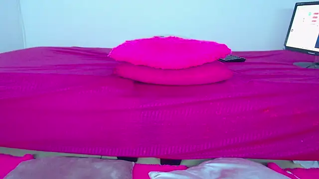 Milytylor online show from March 4, 2026, 2:25 pm