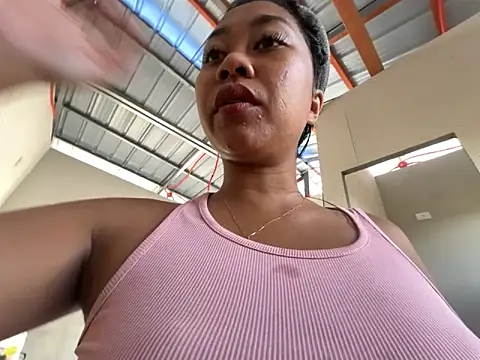 Snapshot of Juliet_official_pro chatting on June 11, 2026, 4:53 am Juliet official pro online show from June 11, 2026, 4:53 am