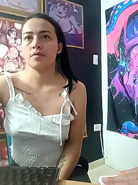 Paige Turner  online show from November 27, 2025, 11:43 am