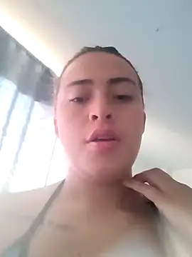 Paige Turner  online show from November 26, 2025, 9:15 pm