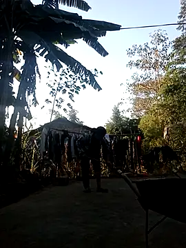 Snapshot of hey-bana chatting on November 28, 2025, 12:11 am hey-bana online show from November 28, 2025, 12:11 am