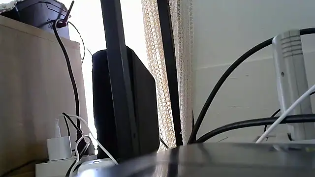 kuggttt online show from April 14, 2026, 5:34 am