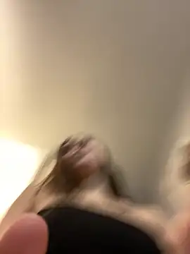 IM SARA1 online show from November 28, 2025, 6:24 am