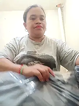 Snapshot of cutechubby chatting on February 19, 2026, 11:29 am cutechubby online show from February 19, 2026, 11:29 am