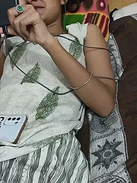 Snapshot of anjli_22 chatting on July 9, 2026, 11:53 am anjli 22 online show from July 9, 2026, 11:53 am