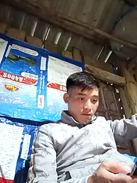 sanu551 online show from March 23, 2026, 1:33 pm