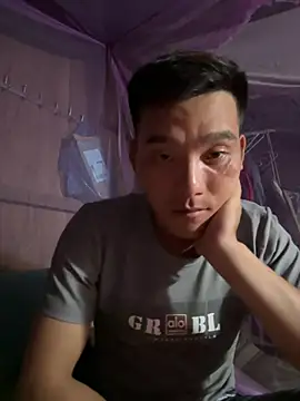 sanu551 online show from April 19, 2026, 12:28 pm