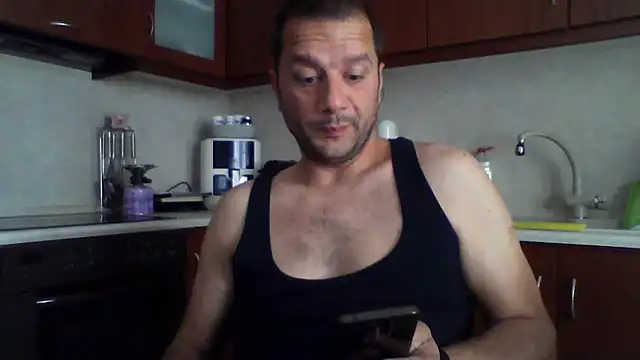 Snapshot of Billakos chatting on June 11, 2026, 9:28 am Billakos online show from June 11, 2026, 9:28 am