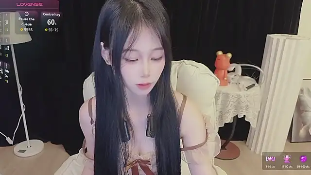 Snapshot of -Annababy chatting on June 25, 2026, 1:38 pm -Annababy online show from June 25, 2026, 1:38 pm