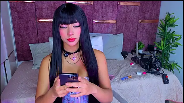 amberthangelss online show from February 12, 2026, 1:11 pm