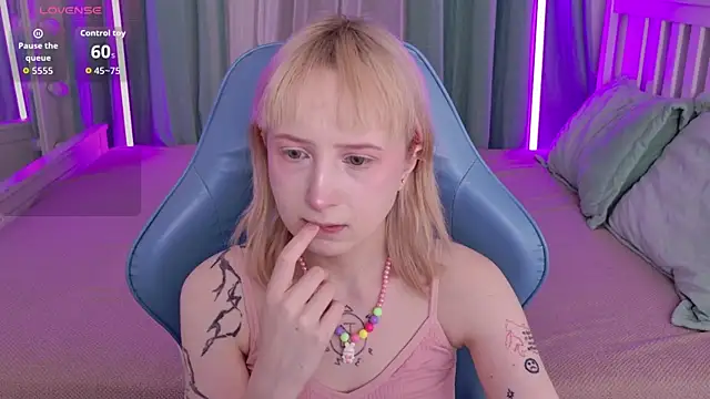  Babyface  online show from March 15, 2026, 12:12 pm