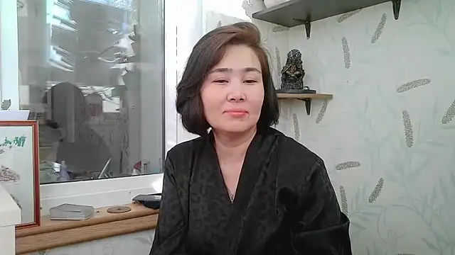 Nettie Allie online show from December 15, 2025, 8:53 am