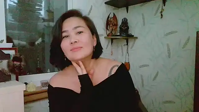 Snapshot of Nettie_Allie chatting on November 29, 2025, 1:00 pm Nettie Allie online show from November 29, 2025, 1:00 pm