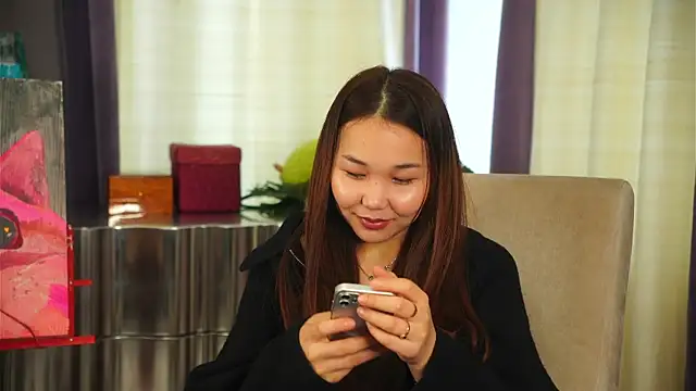 HertaMangis online show from November 30, 2025, 6:25 am