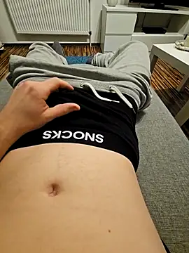 jan dick05 online show from February 10, 2026, 4:17 pm