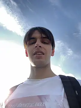 joshnovaq online show from June 25, 2026, 12:21 pm