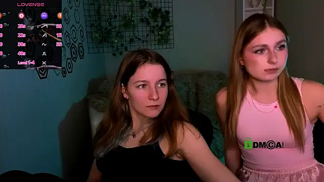 mary meow hot online show from December 14, 2025, 1:06 pm