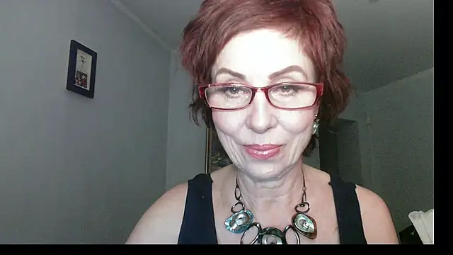 Kelly Flurr online show from December 20, 2025, 4:43 pm