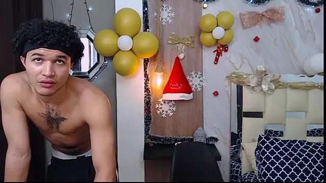 kim curlyy online show from November 26, 2025, 5:57 pm