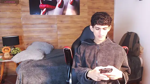 Michaelkoiv online show from March 30, 2026, 12:28 pm