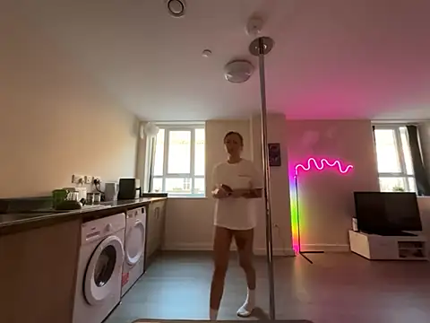 lace xxx online show from January 17, 2026, 4:21 pm