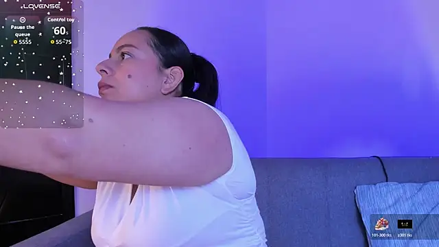 jimena chic1 online show from April 2, 2026, 1:29 pm