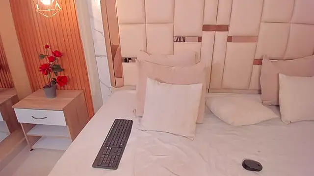 Snapshot of samantha_quinnn chatting on February 12, 2026, 4:12 am samantha quinnn online show from February 12, 2026, 4:12 am