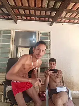 Snapshot of theyllorwillian chatting on March 2, 2026, 11:50 am theyllorwillian online show from March 2, 2026, 11:50 am